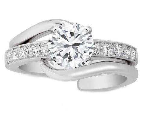 interlocking engagement wedding ring sets.